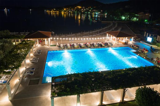 zwembad Admiral Grand Hotel